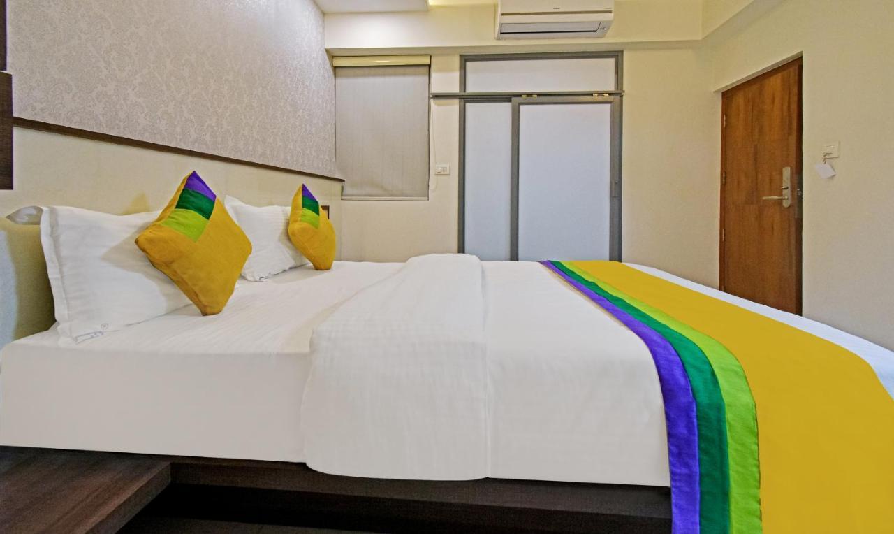 Itsy Hotels Deluxe Inn Chennai Eksteriør billede