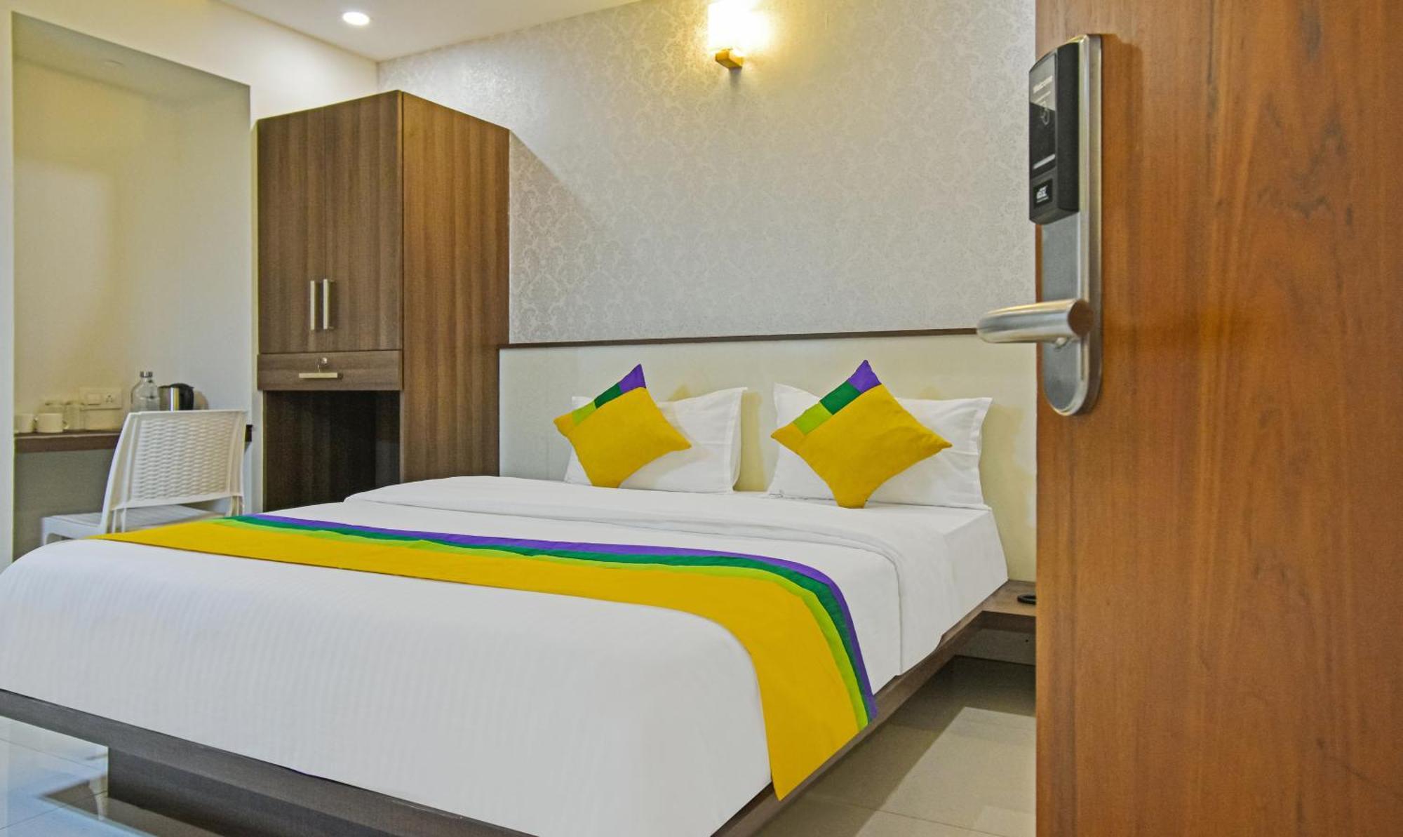Itsy Hotels Deluxe Inn Chennai Eksteriør billede