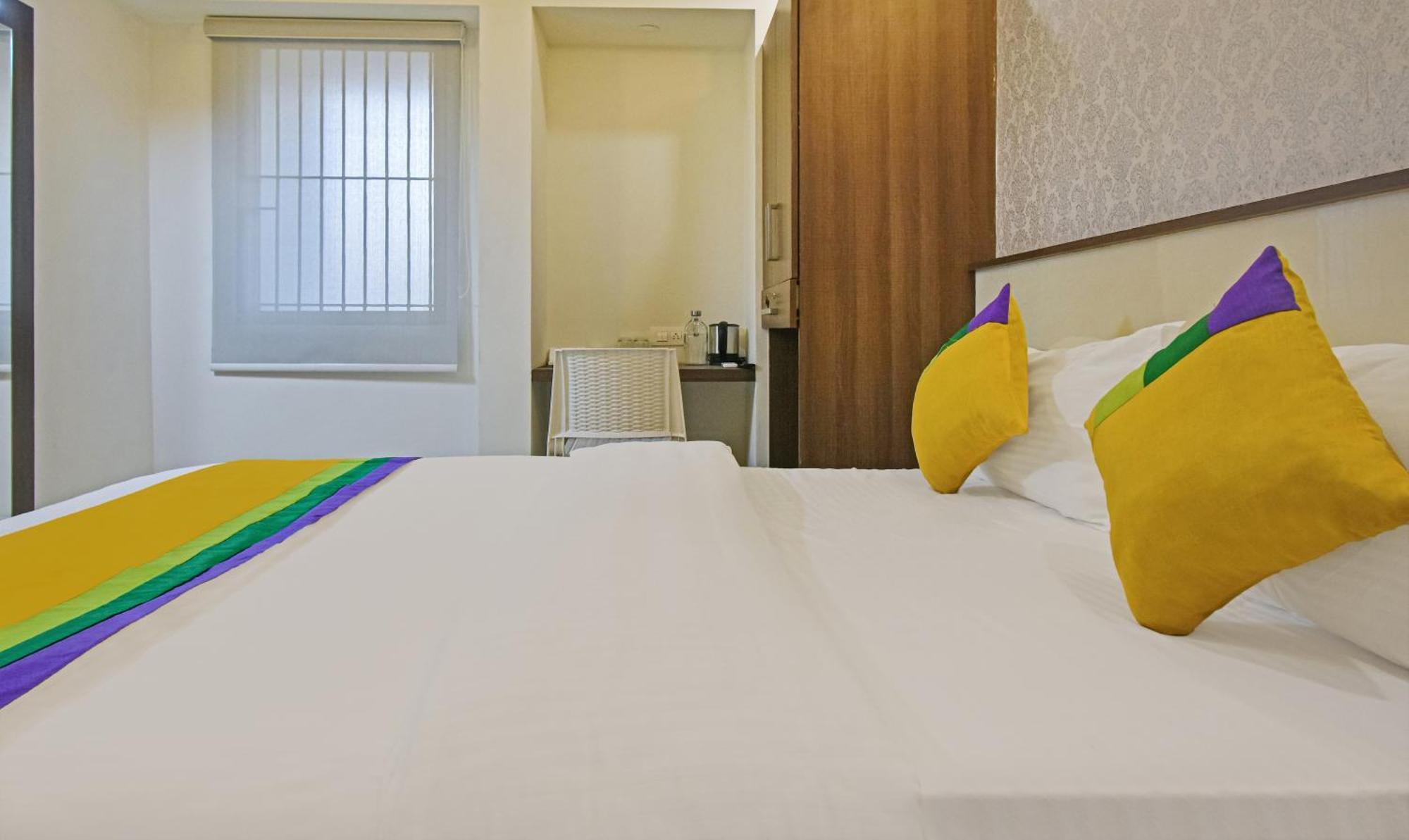 Itsy Hotels Deluxe Inn Chennai Eksteriør billede